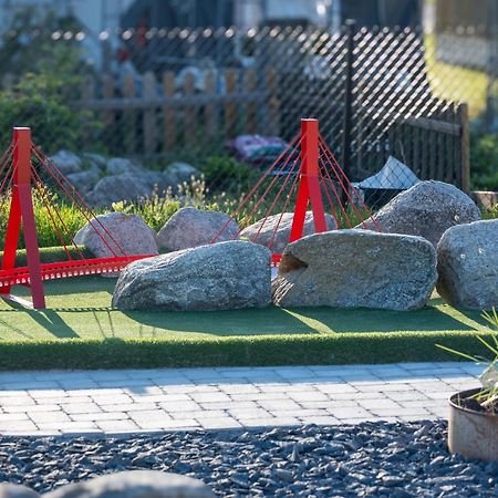 Halens Camping Och Stugby Olofstrom ภายนอก รูปภาพ